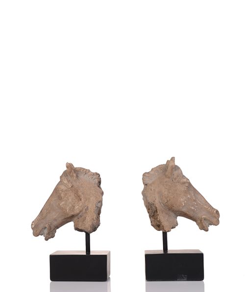 HORSE FIGURES