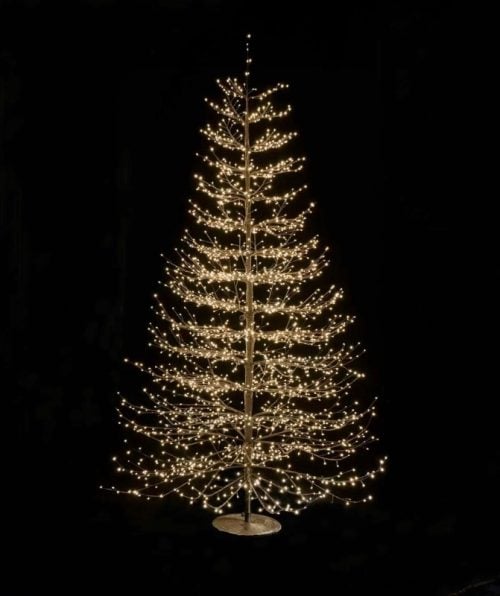 210 Xmas Tree with 2690 WW lights